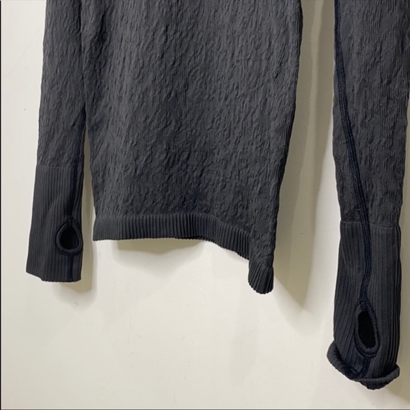 Lululemon athletica hoodie sweater size 2 - Picture 4 of 5